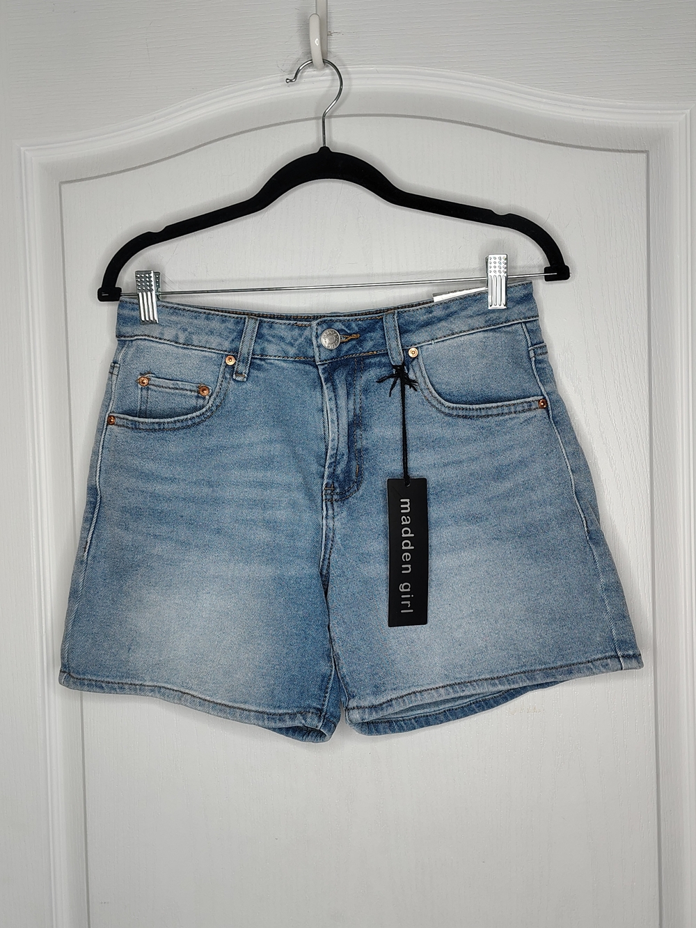 Madden Girl Light Wash Denim Jean Shorts